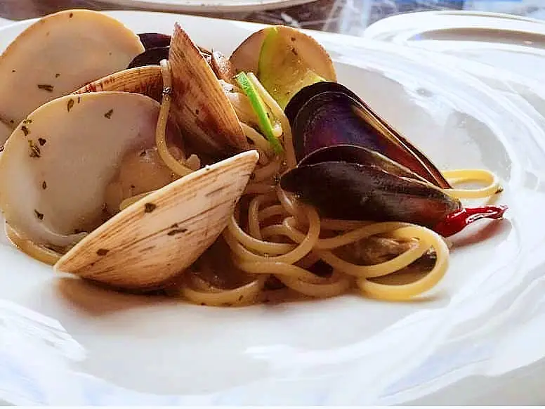 투데이 맛있는 메뉴 신선로크림파스타 & 뚝배기토마토파스타 맛있는 식당 추천 부산 서면 전포카페거리 맛집