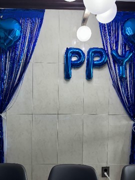 벽에붙인알파벳