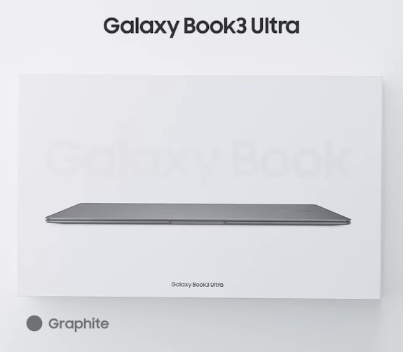 갤럭시북3의 하얀색 포장 박스