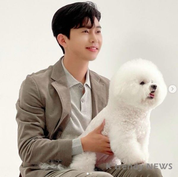 임영웅 &lsquo;IM HERO TOUR 2&rsquo; 콘서트 노래자랑 광주 공연에서 뮤지컬 넘버까지 브랜드평판도 1위