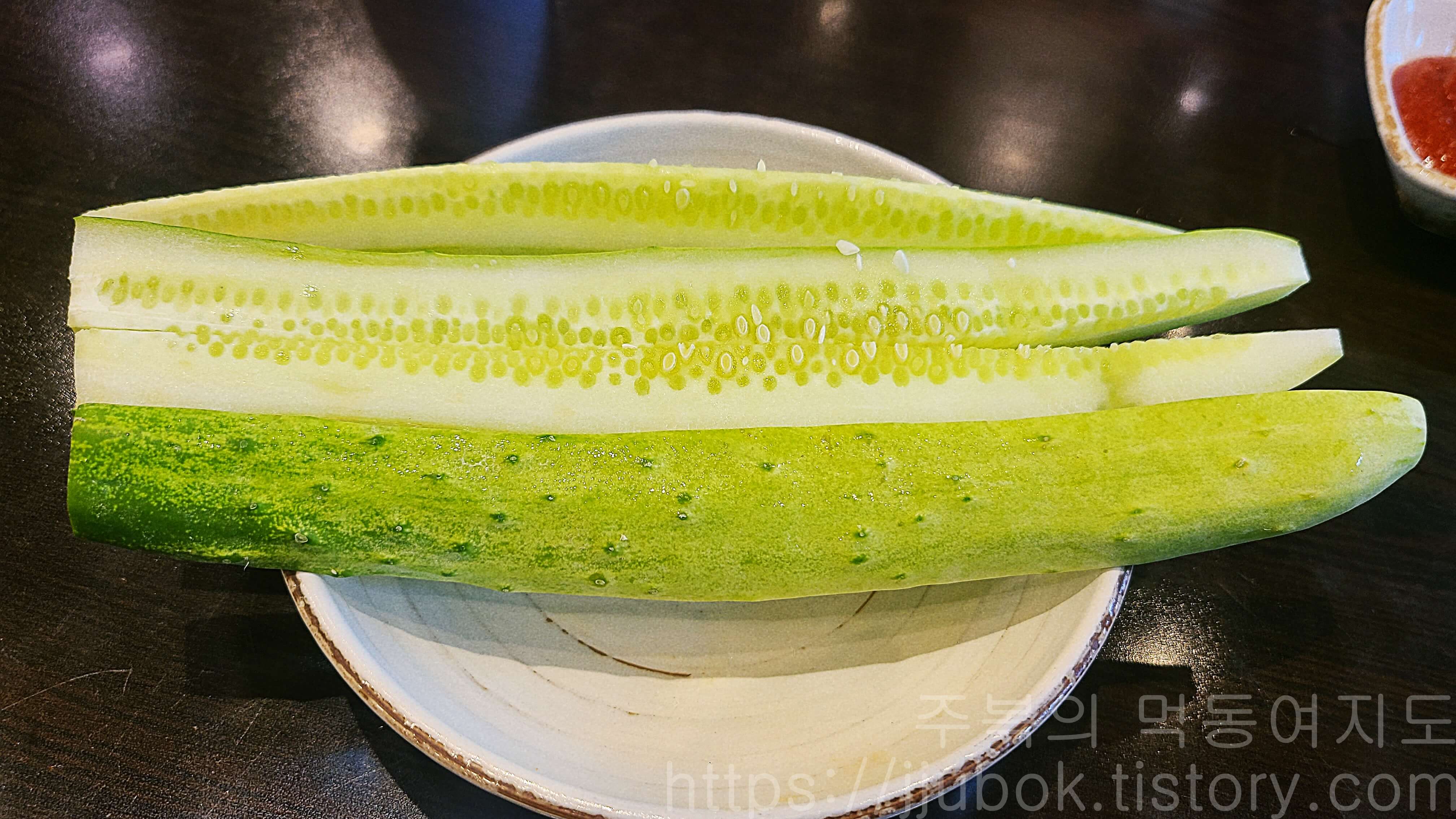 경복궁삼계탕-밑반찬-오이