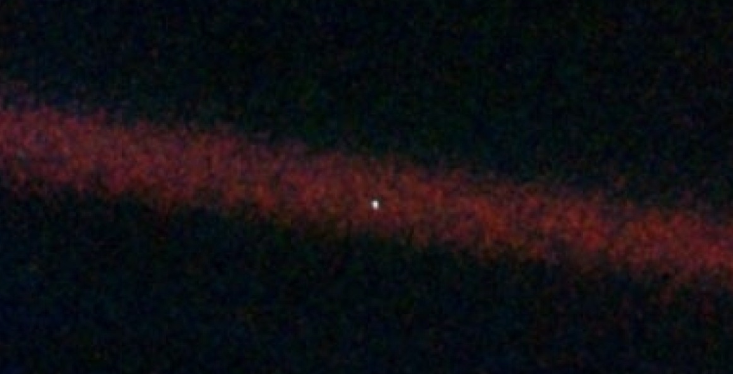 창백한 푸름점, 지구 [출처 : 구글 이미지]