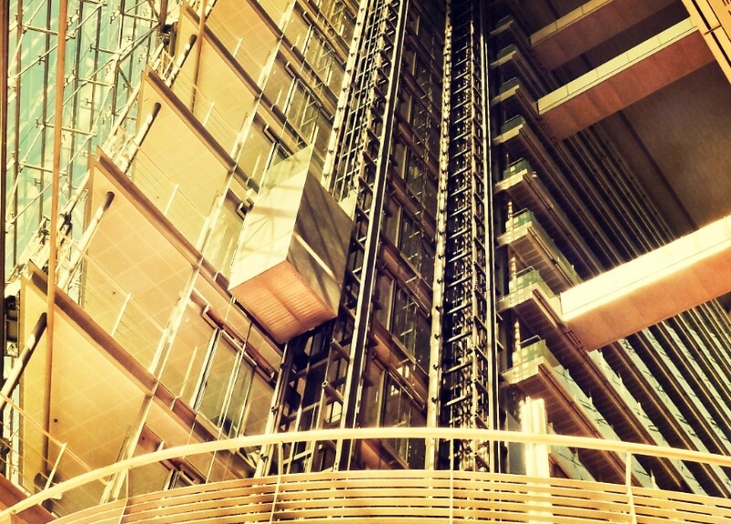 엘리베이터-외부-모습