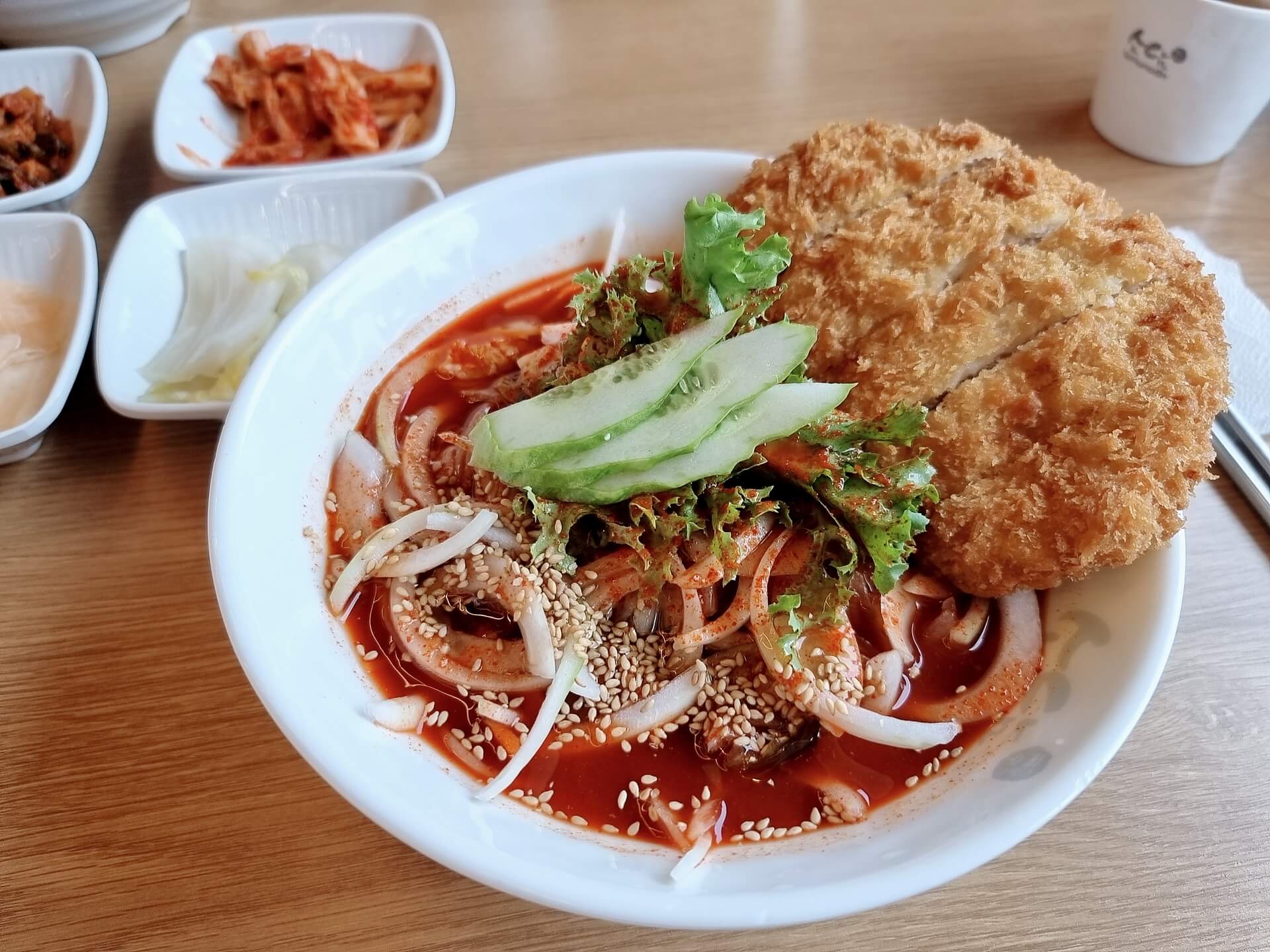 돈비국수