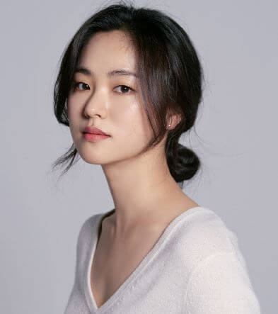 전여빈