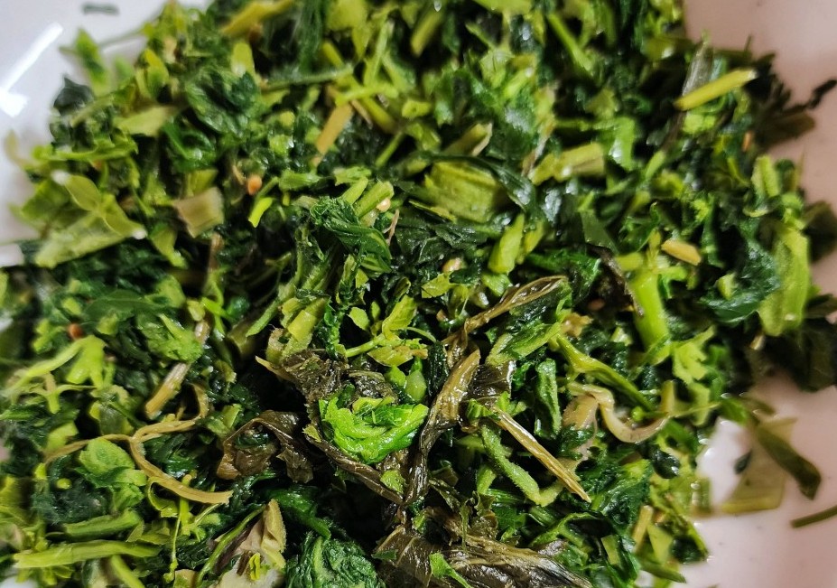 6시내고향 고향투어 충주 자연산버섯전골 자연산산나물비빔밥의 산나물