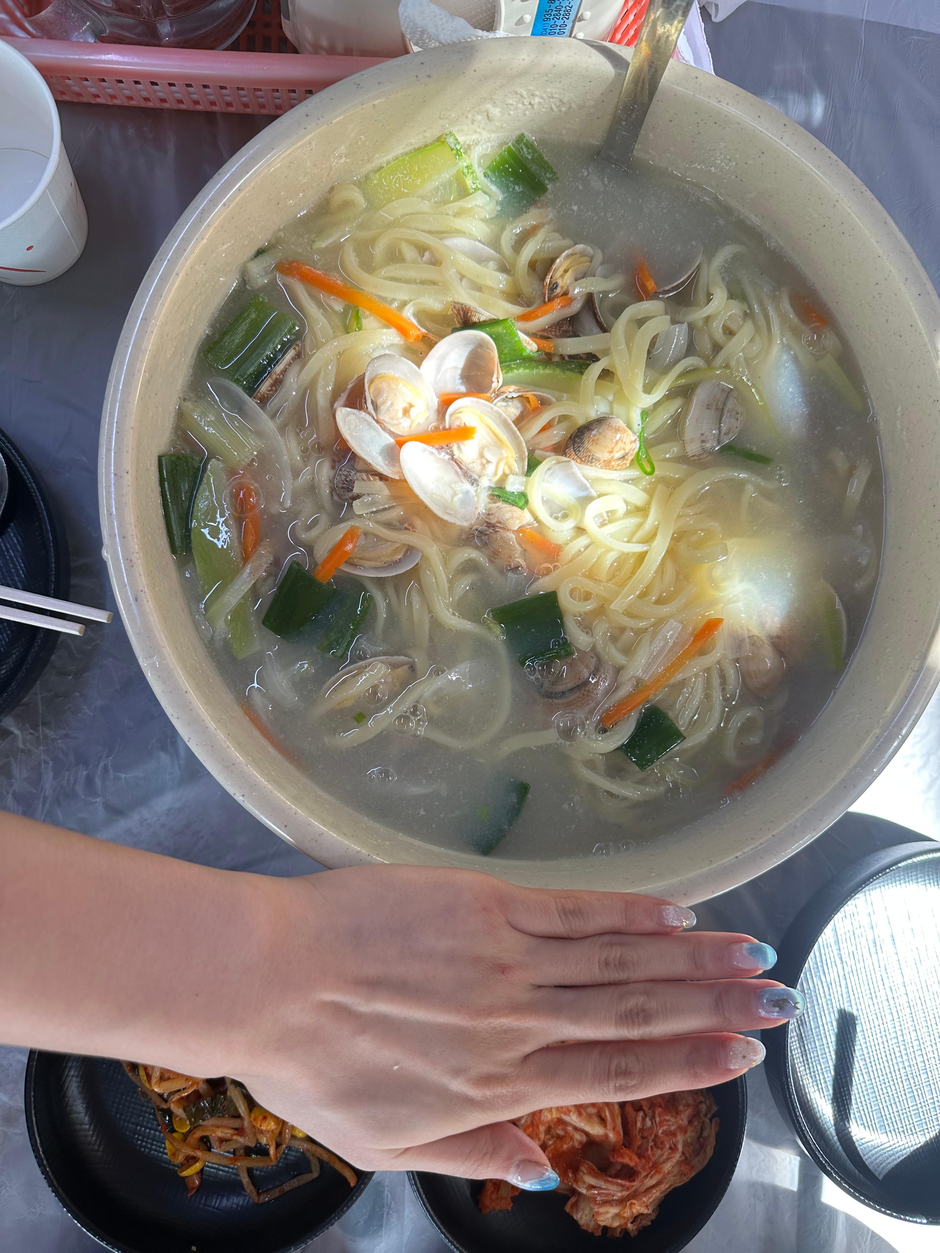 Travel Review 2: Boryeong, Daecheon, and Muchangpo in Chungnam, Korea (Family Travel Destination Recommendation, Muchangpo Beache Palace, Mudflat Experience, Sky Bike Price &amp; Duration, Daecheon Restaurants &amp; Lunch Spots, Daecheon Beach, Stunning Sunset, Closed Sanghwawon, Daecheon Port Fish Market, Useong Fisheries, Suyeonho Fisheries, Muchangpo Beache Palace, Ocean View, Lodging with Kitchen Facilities, Muchangpo Pension)