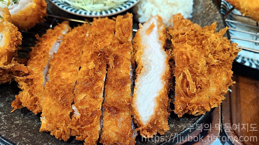 백소정-등심카츠