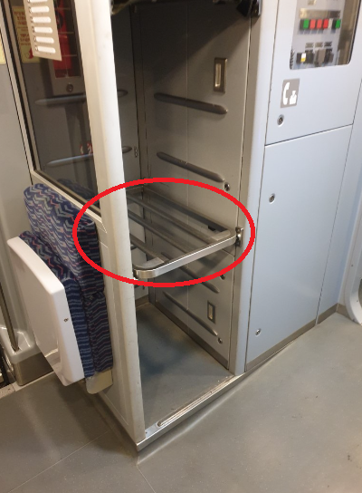 자전거 실을 수 있는 기차 공간