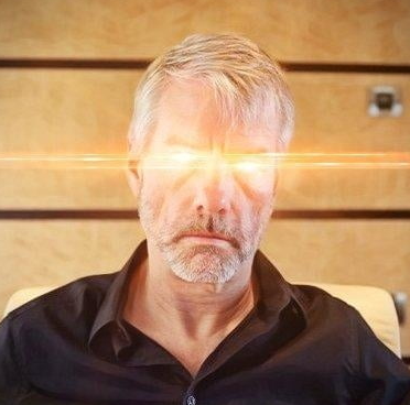 출처 : 구글. 마이클 세일러 밈