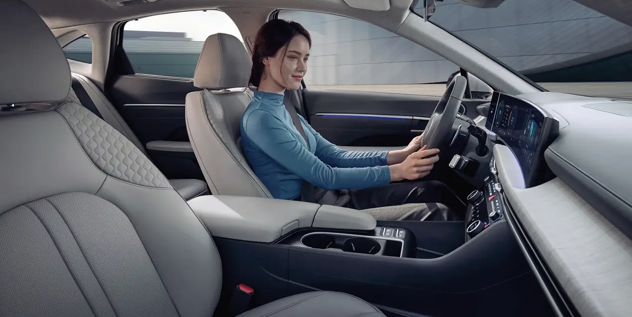 쏘나타-디엣지-하이브리드-인테리어9