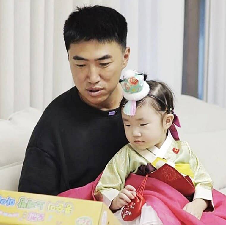 개그맨-장동민-딸