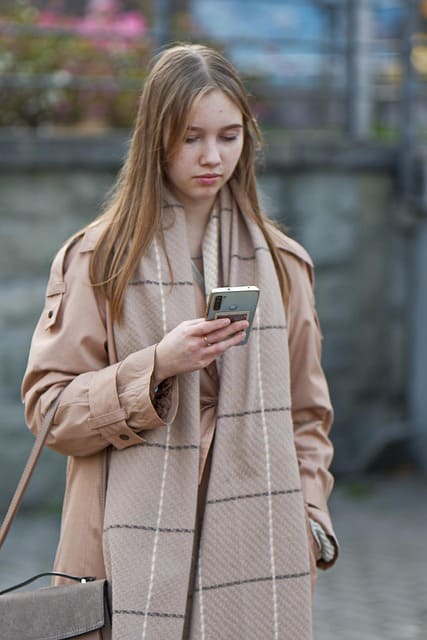 클래식의 정수, 트렌치코트 (Trench Coat)