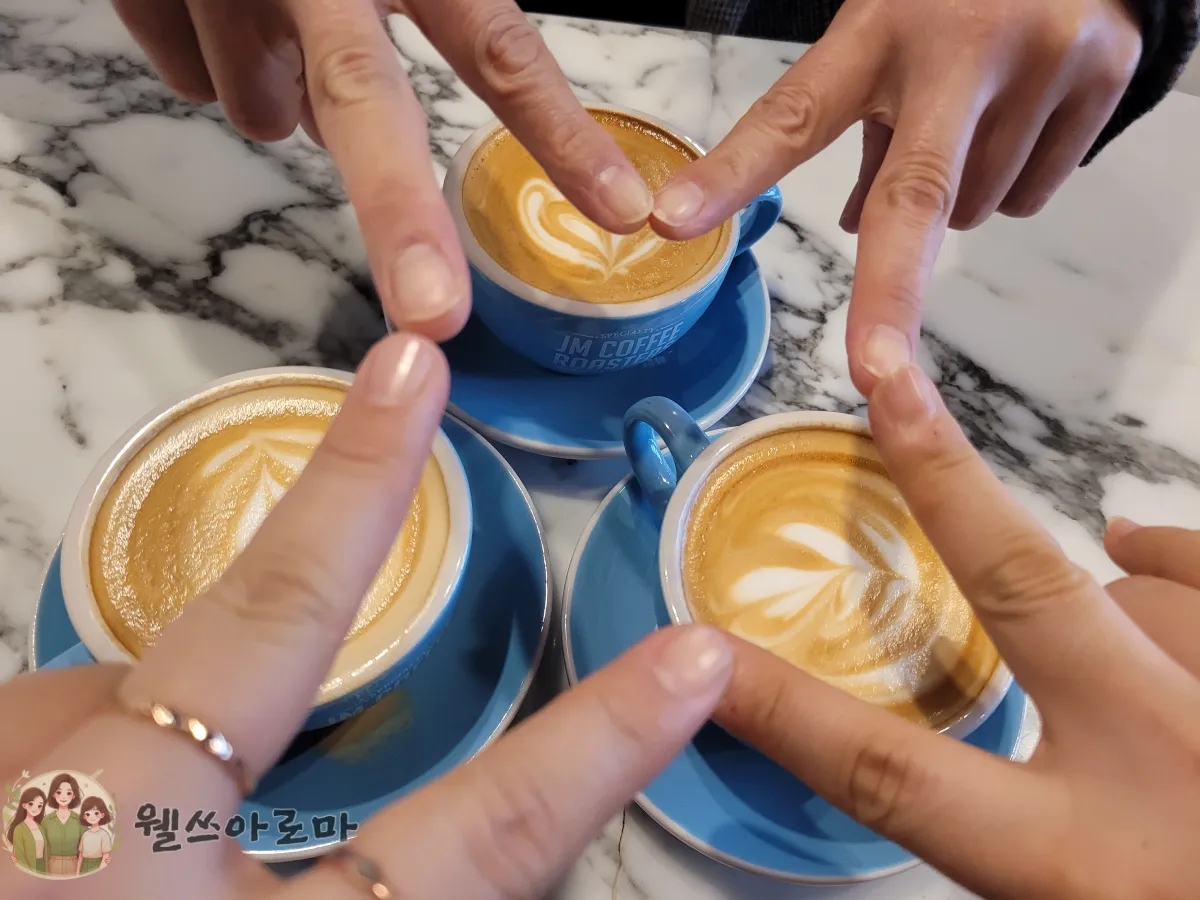 23년차-워킹맘동기재회-뭔가어설픈손가락