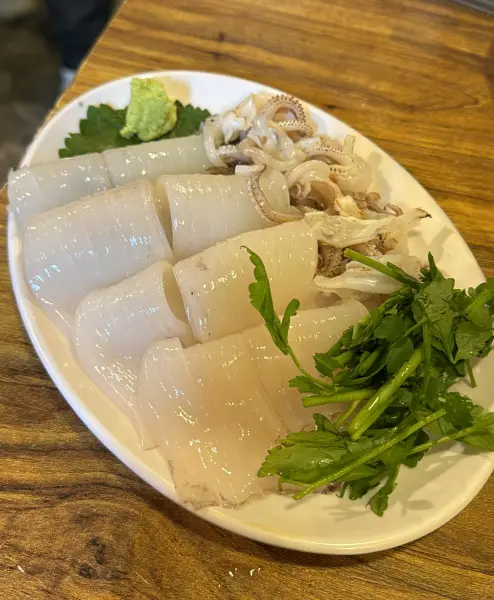 raw squid