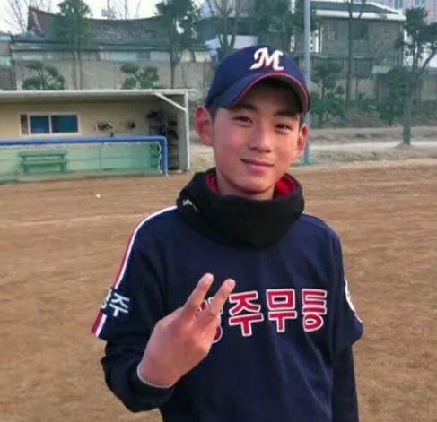 이정후 나이 프로필 학력 고향 가족 기록 연봉 300억의 가치: 타율 0.404 미친 반등 비결 총정리