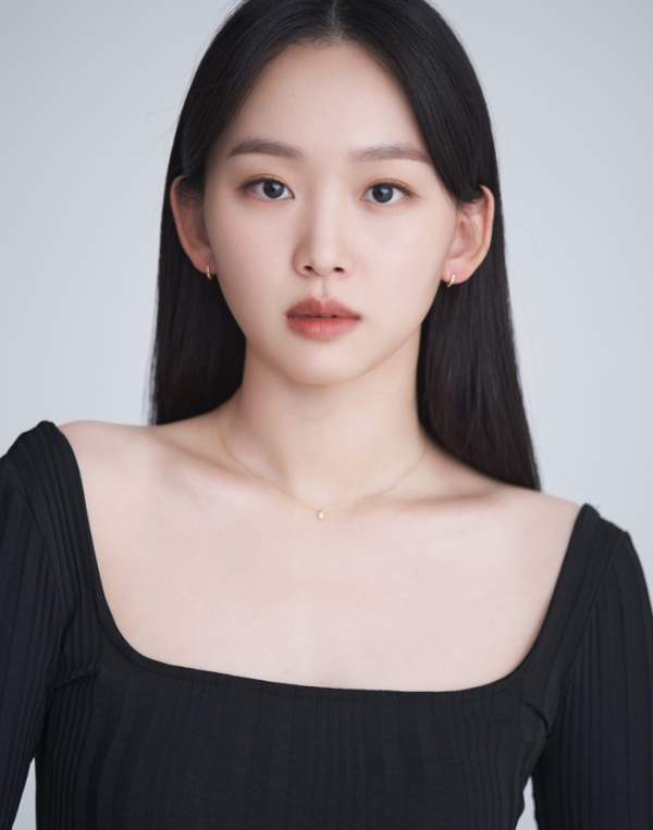 진기주