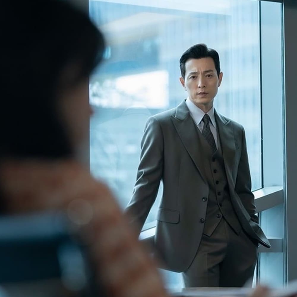 정성일