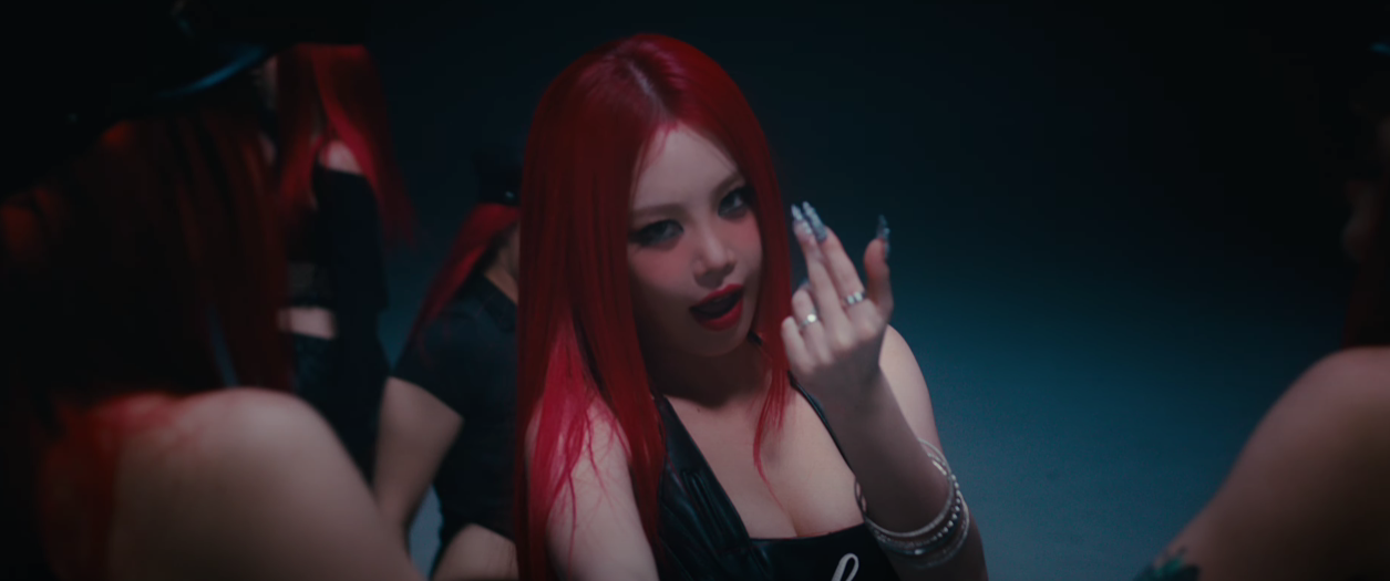 수진(SOOJIN) BADITUDE