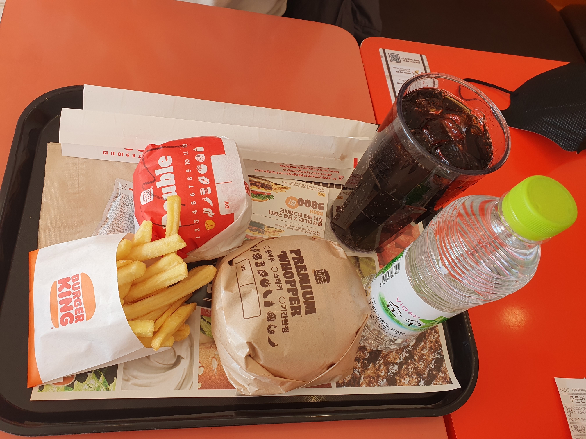 관저동 버거킹 타바스코 몬스터 버거, 통새우 와퍼, 치즈스틱2개, 감튀1개, 음료2개