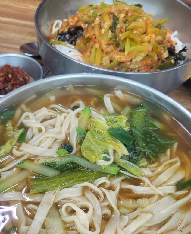 백반기행-횡성-장칼국수-이모네칼국수