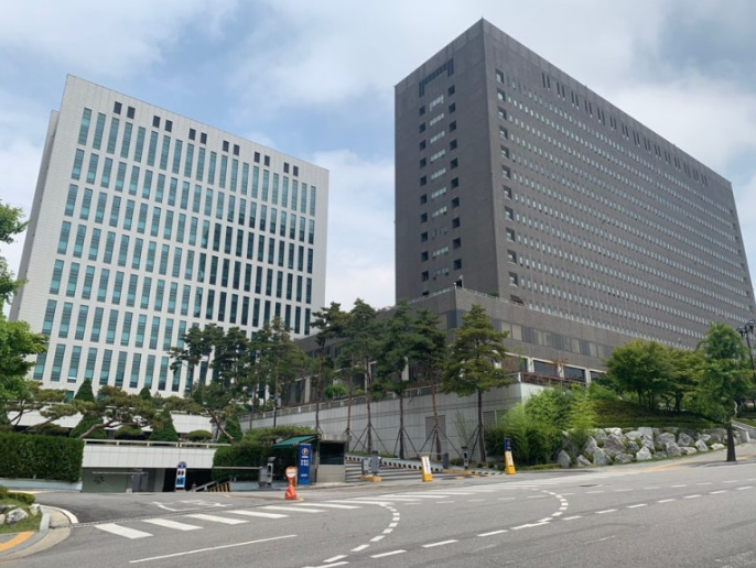 검사의 결정 권한, 불기소처분, 기소유예, 기소중지, 범죄불성립, 공소권없음