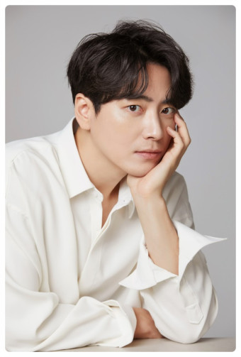 배우 이준혁 프로필,나이,키,몸무게,작품활동 - 이준혁의 출생과 성장 과정 배우 이준혁 프로필,나이,키,몸무게,작품활동 - 이준혁의 출생과 성장 과정