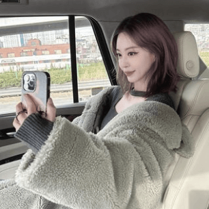 한예슬 10세 연하 남친 관계 4년째 열애중