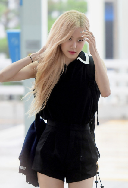 블랙핑크 로제 테디 소속사