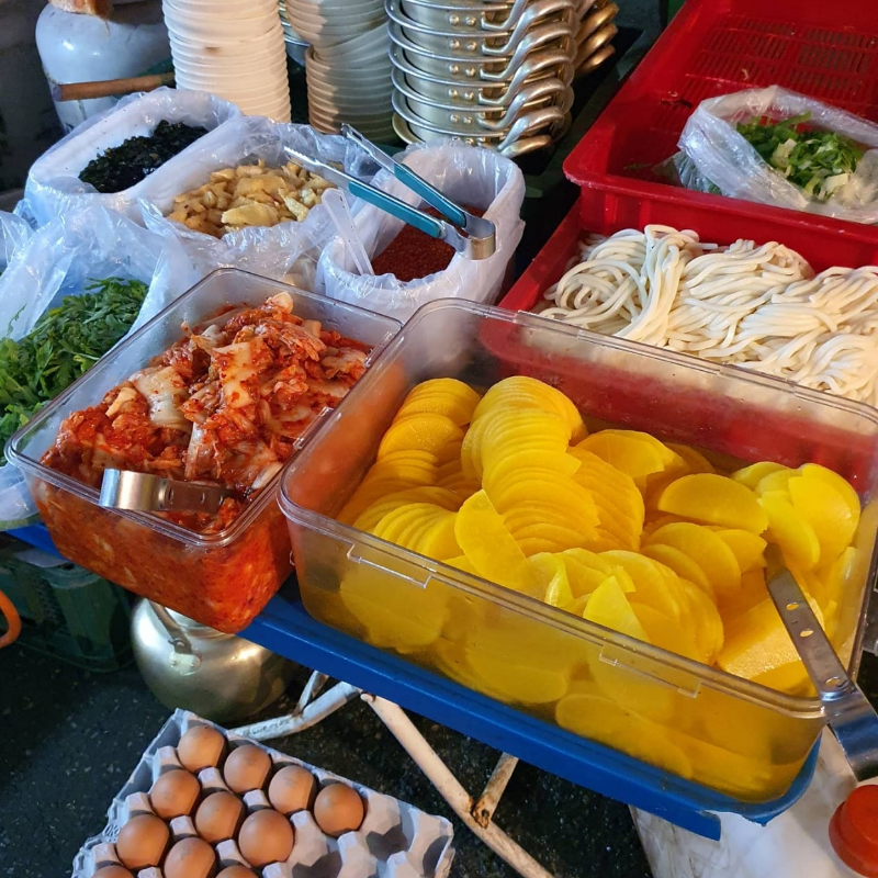 팔달포차음식준비