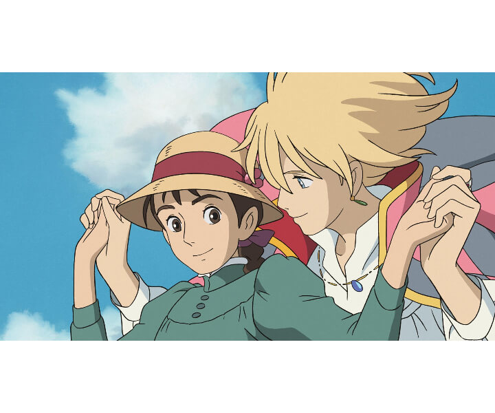 소피와-하울이-손을-잡고-하늘을-걷고-있다-Sophie-and-Howl-are-holding-hands-and-walking-on-the-sky