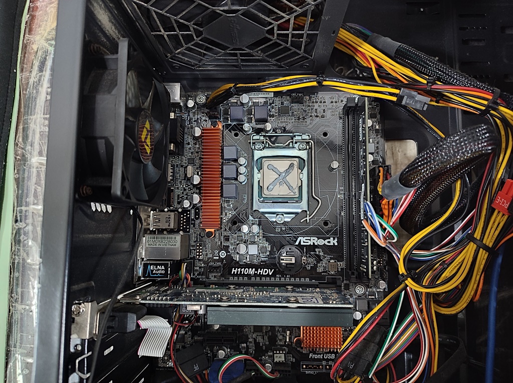 서멀컴파운드 다시 바르는 중