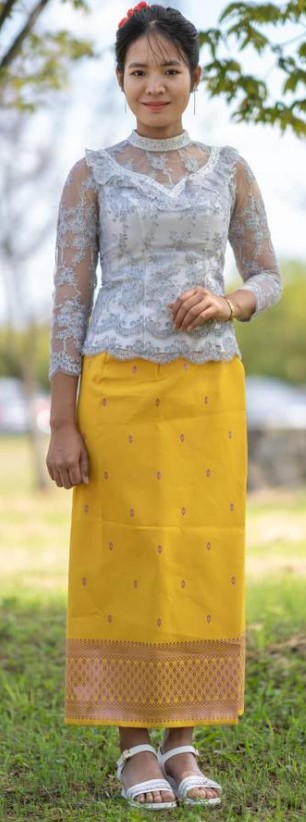 스롱피아비-나이