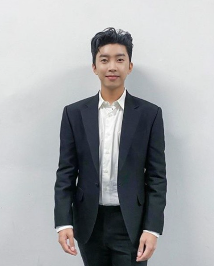 임영웅-사진