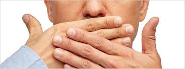 목에 이물감 느껴지는 증상