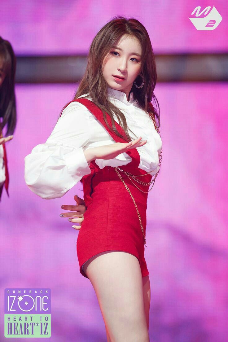 아이즈원 프로듀스48 이채연 사진모음