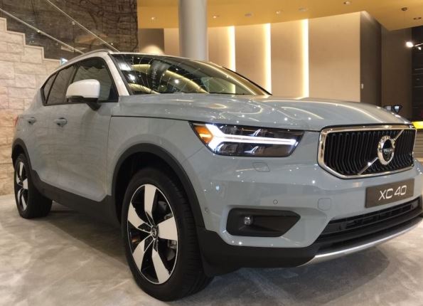 볼보 XC90 상세정보