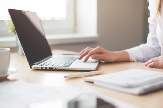 거북목, 그냥 두면 큰일 납니다