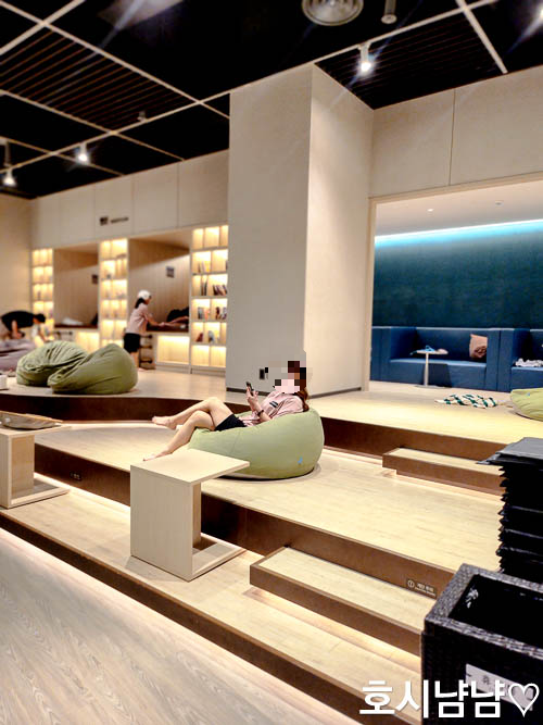 남양주 스파디움24 찜질방 빈백이 편한 휴게존