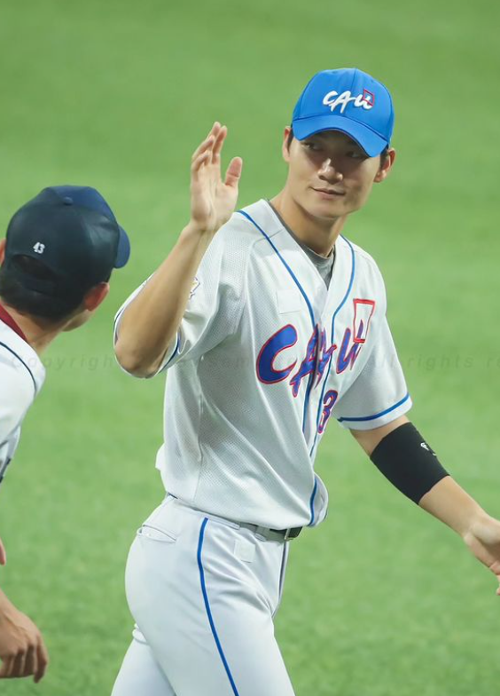 최강야구 윤상혁 이 사람을 아시나요?