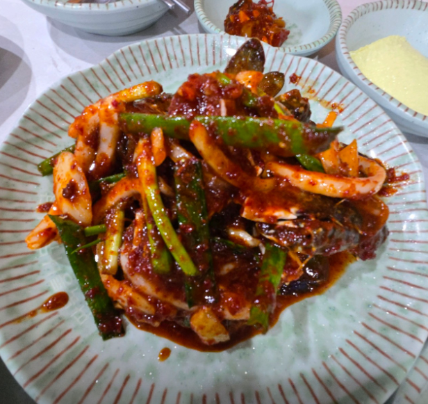 생생정보통 오늘 방송 맛집 타츠진 우동 딴뚝 통나무집 식당 예약 메뉴 가격 특별혜택