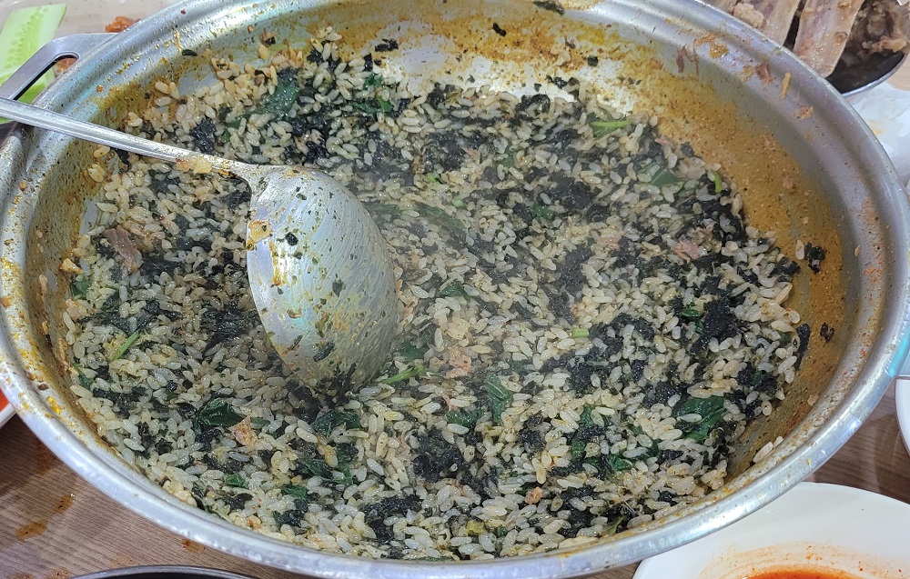 소문난 성수 감자탕 볶음밥