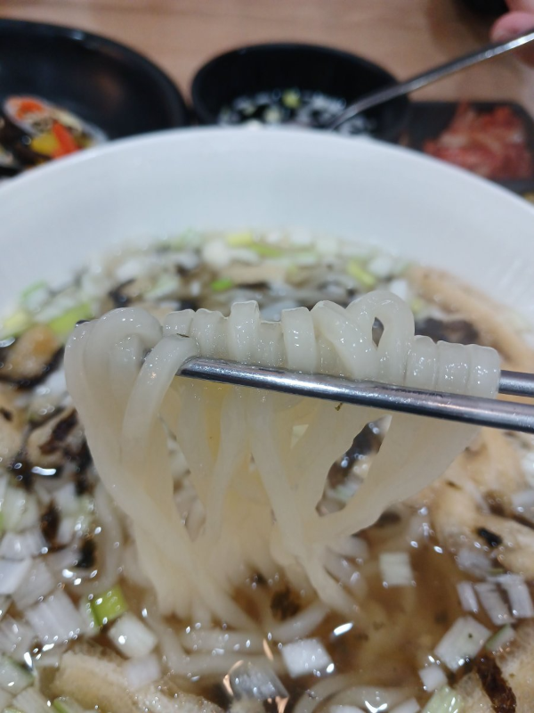 싸다김밥 우동면발