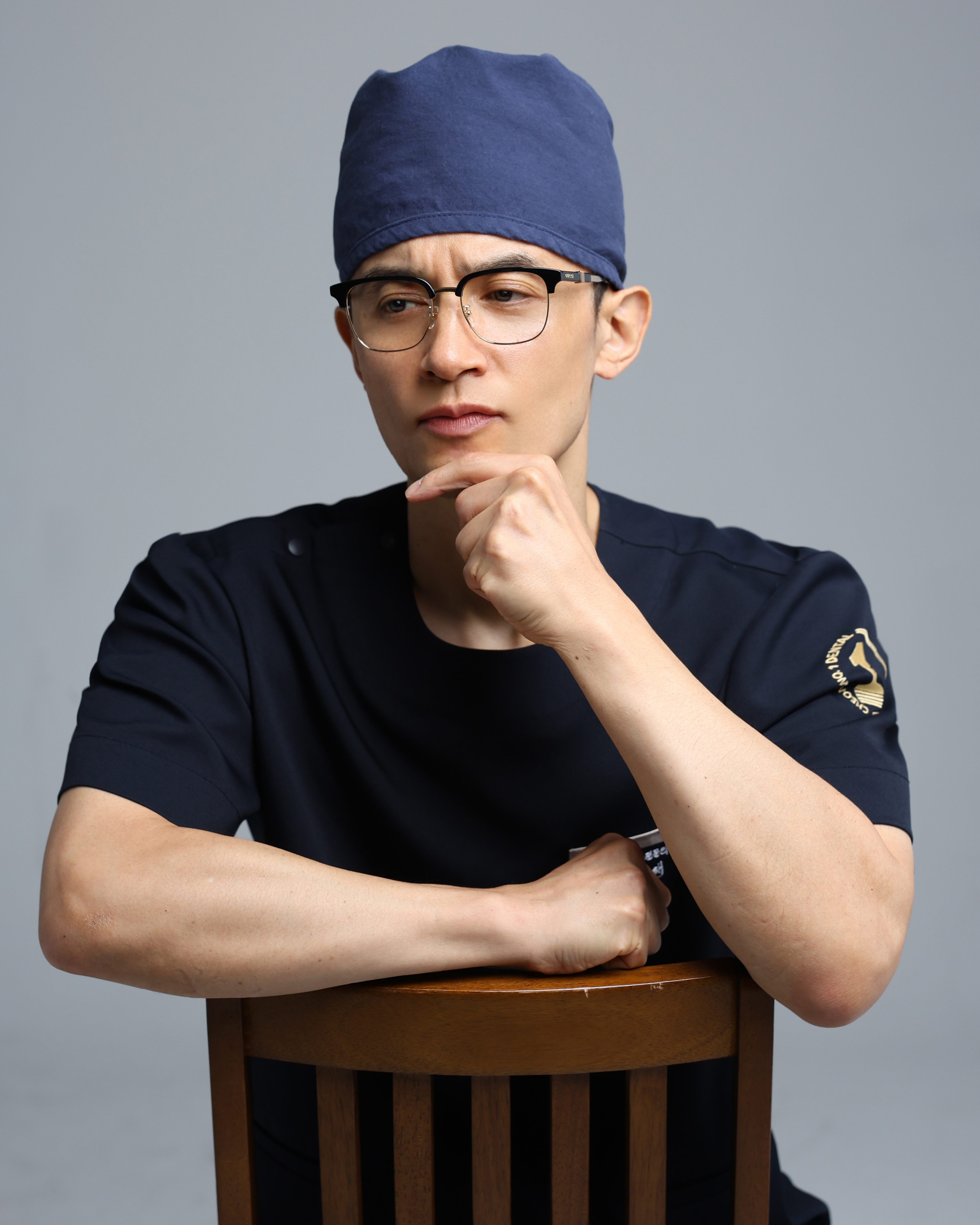 천안 프로필사진 순백스튜디오 &mdash; 의사 프로필 촬영 후기 및 사진 4