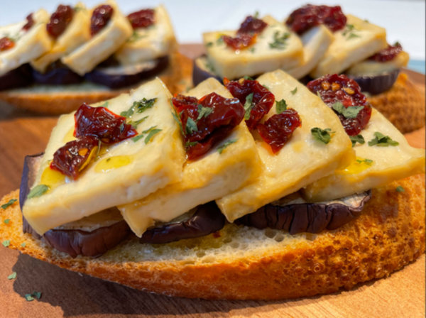 가지두부 브루스케타 완성