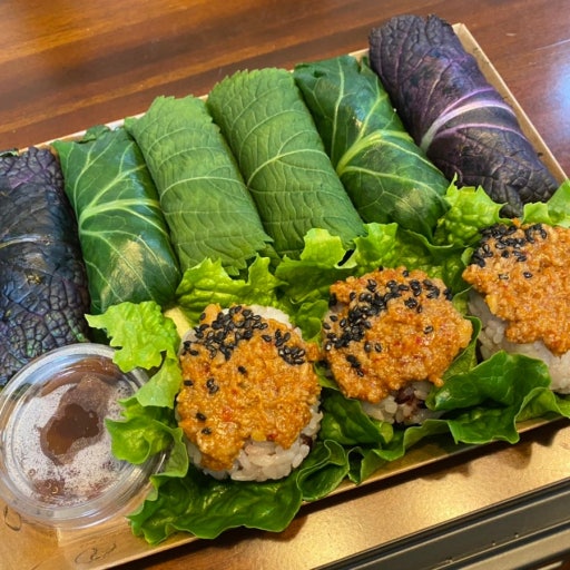 한정식 쌈밥 vs 도시락 쌈밥