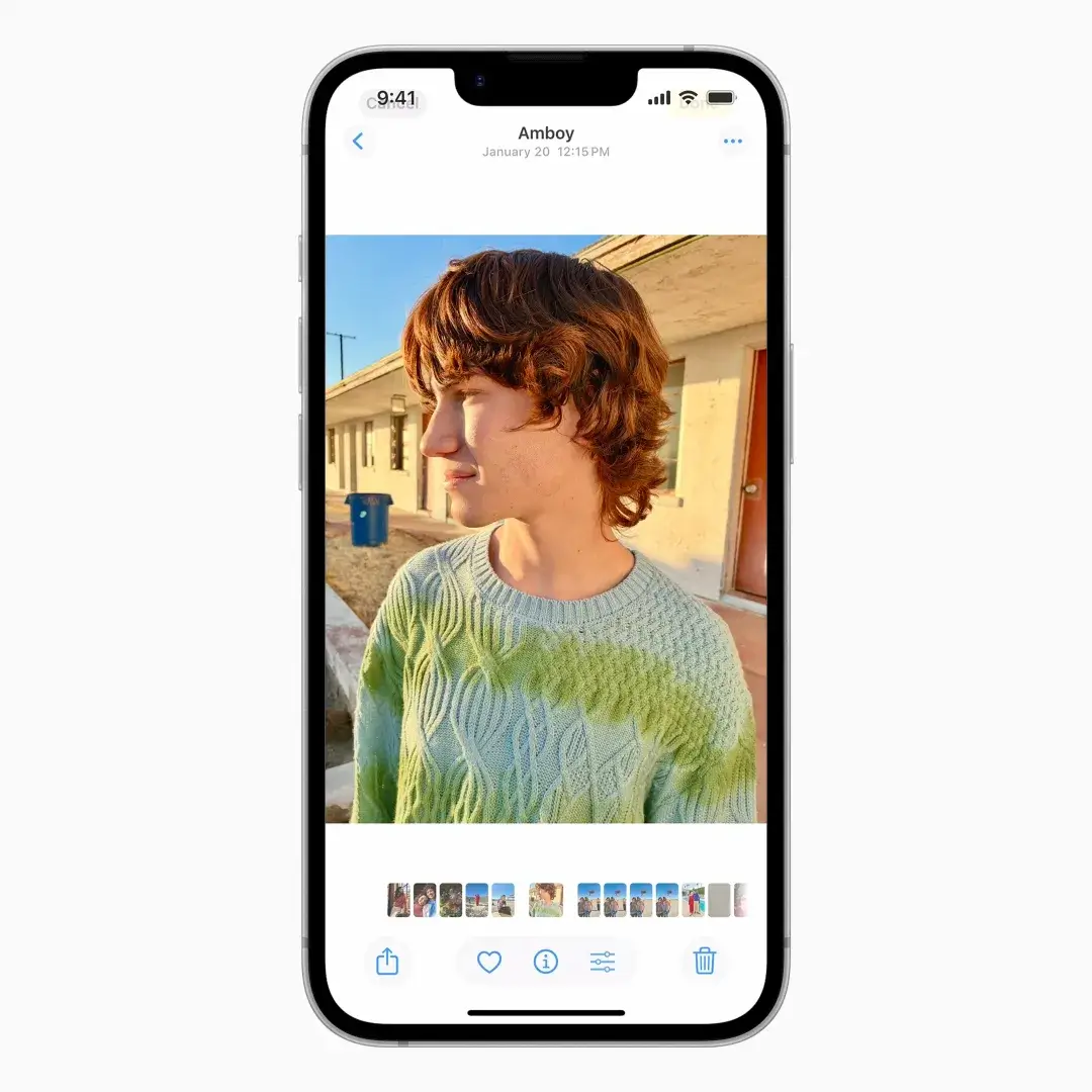 아이폰 16e 제품 이미지