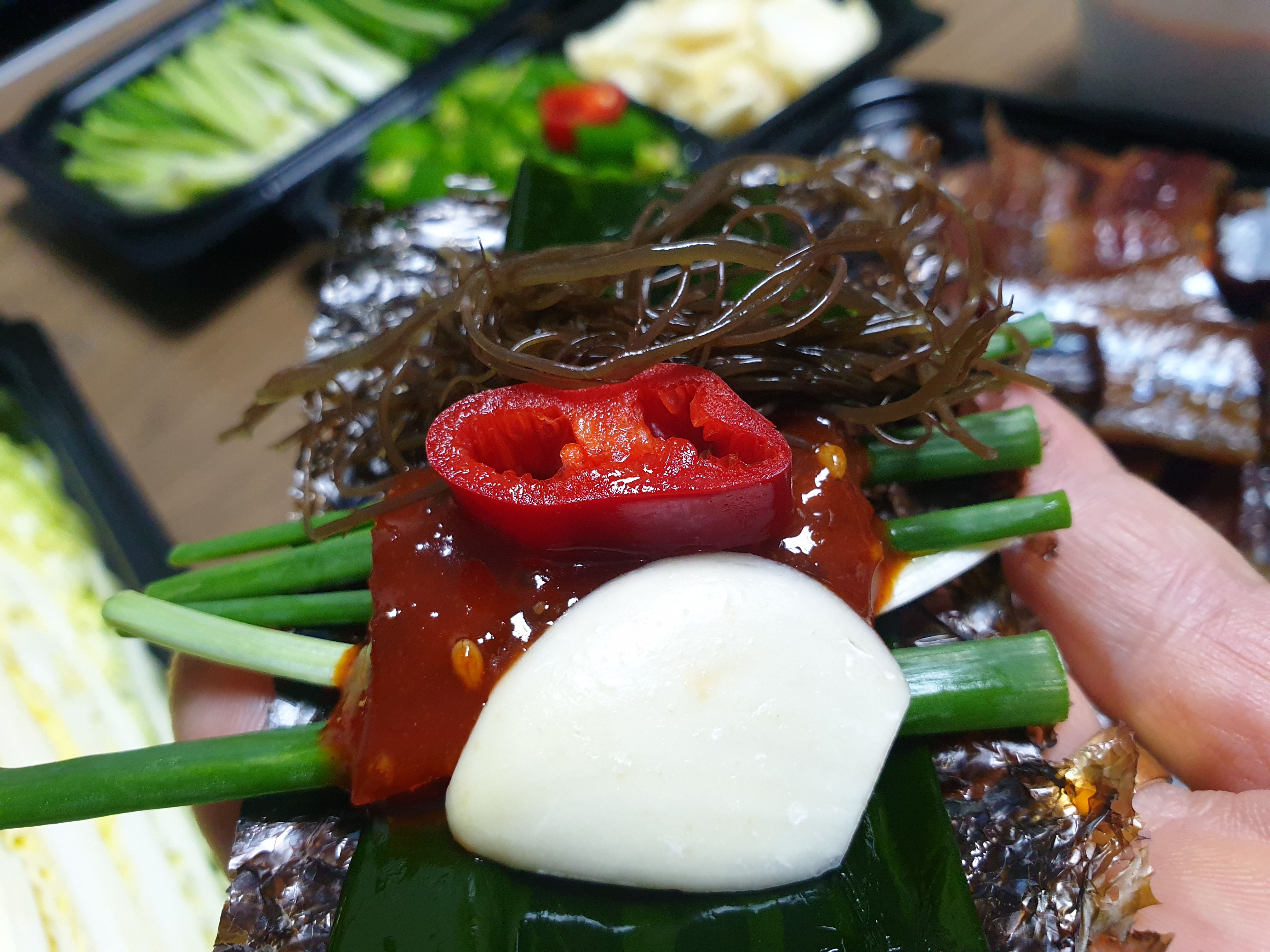 김에 싼 과메기