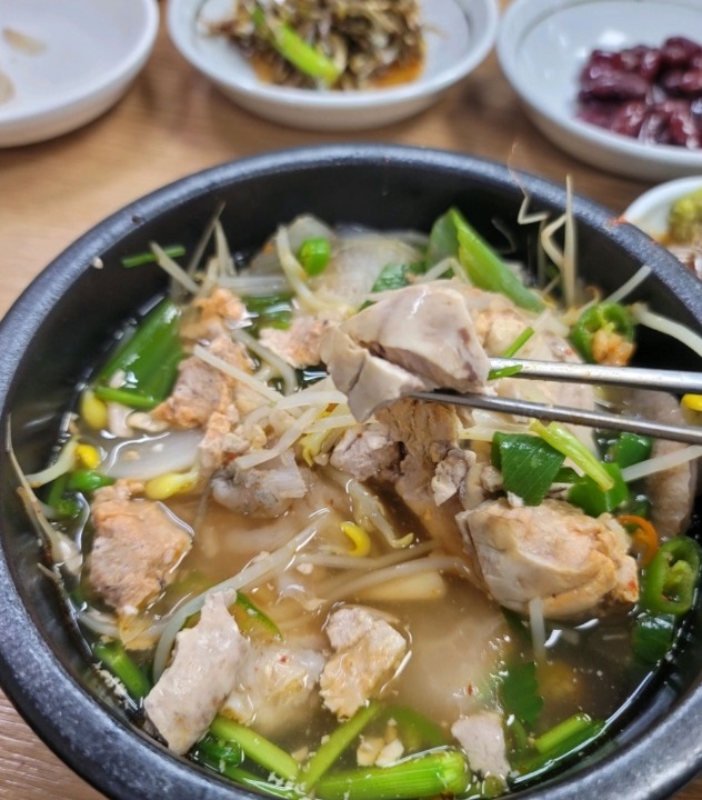 진주-아귀수육-하동복집