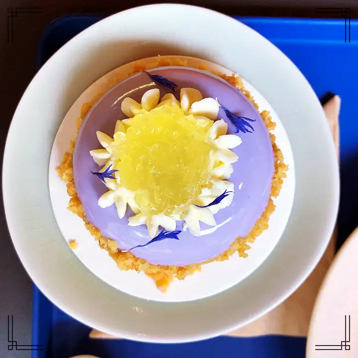 생활의달인 가지밀푀유 라벤더 무스 케이크 달인 맛있는 디저트 은둔식달 20년 경력 베이커리 카페 연남동 홍대 맛집 정보